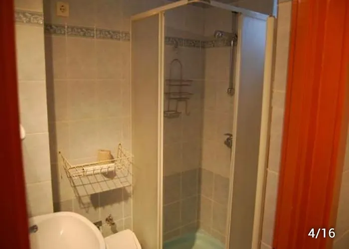 Jeremias Vendeghaz Apartment Pusztavacs